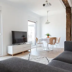 https://next-city-center-san-sebastian-bus-train-station-free-wifi.sansebastianhotels.net